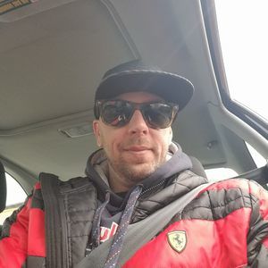 Meet your Posher, Christopher